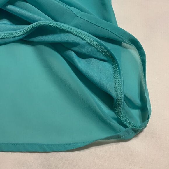 C.O.C. Size 2 XL short sleeve mint front lined blouse with blinged lapel - Picture 9 of 9